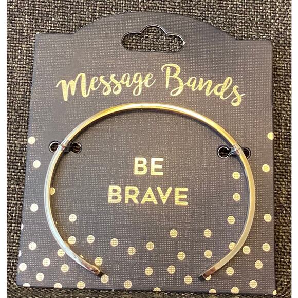 Be Brave Message Band Bracelet - Picture 1 of 3